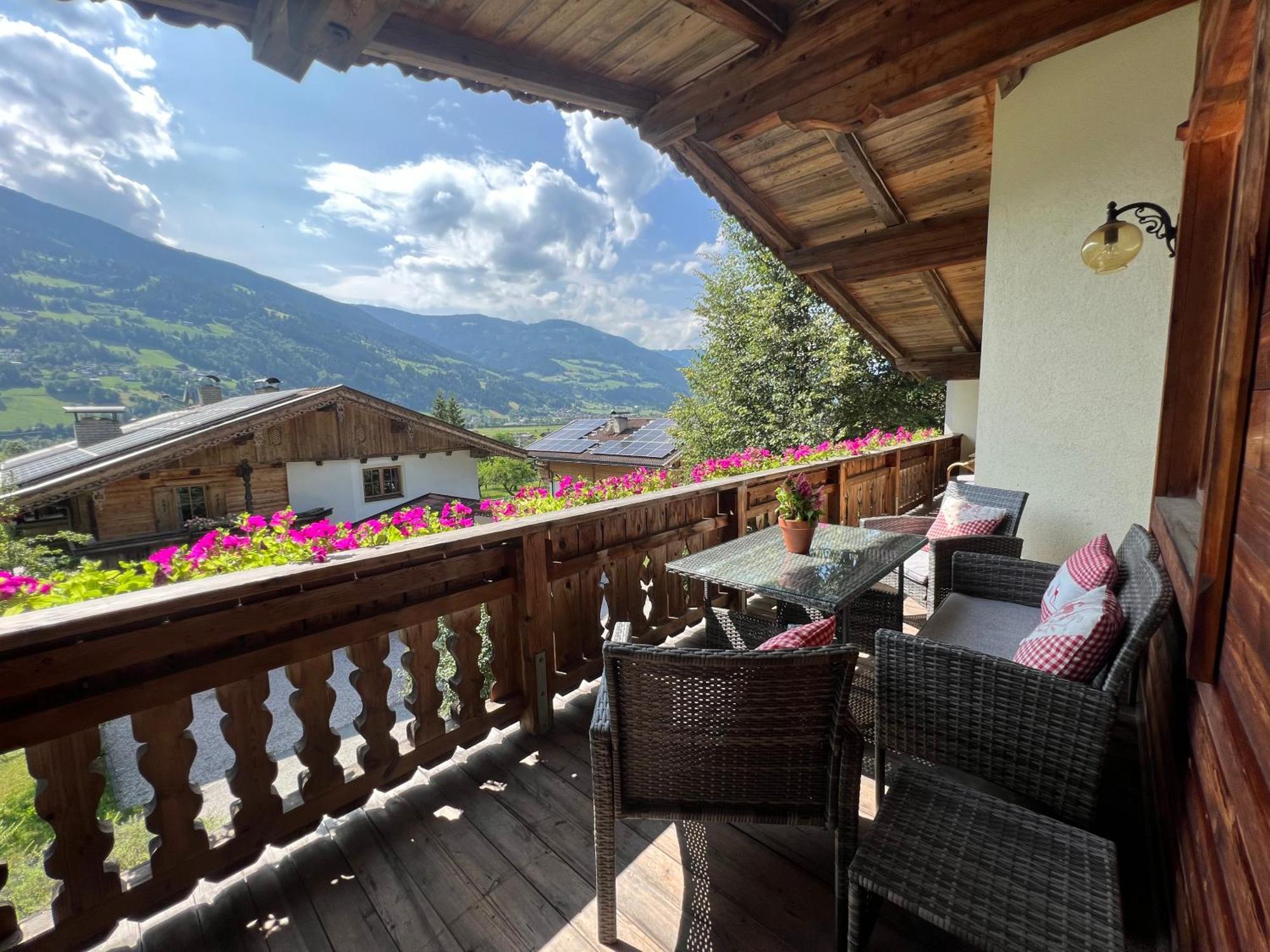 Ferienwohnung Gamsbock Panorama View Balkon, Gartensauna, Garten, Grillplatz Stumm Ngoại thất bức ảnh